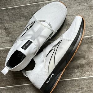 Brooks Levitate 4 L.E. Men’s Sneaker 8.5 NWT